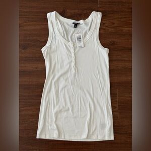 Torrid Scoop Neck Henley Tank BRAND NEW Size 0/L